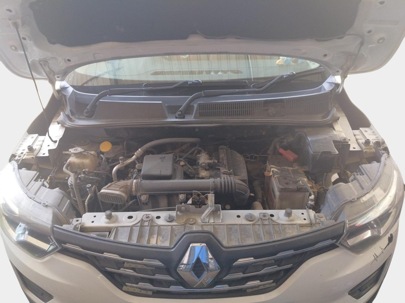 2023 Renault TRIBER RXT, Petrol, Manual, 65,970 km, exterior