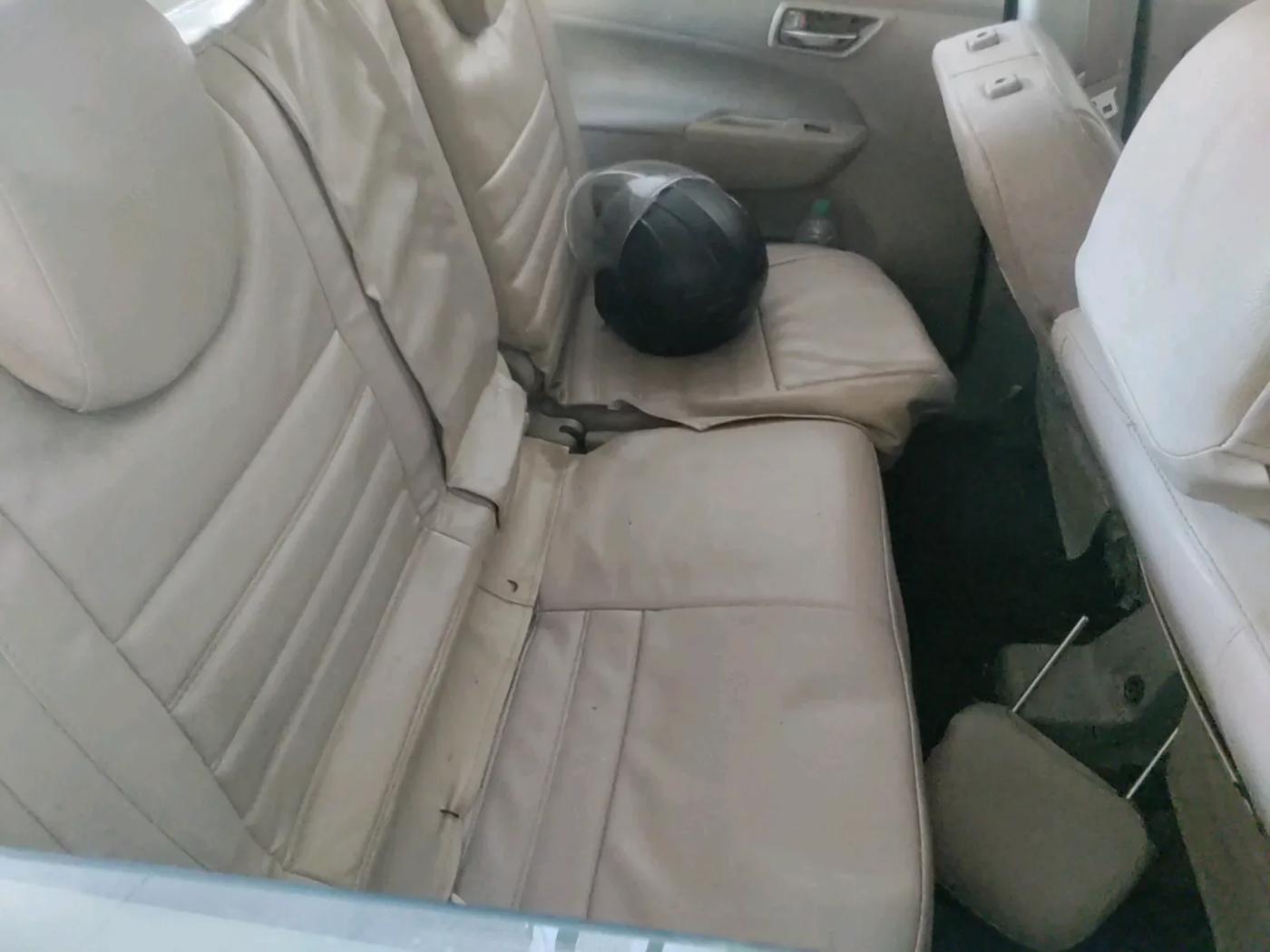 2016 Maruti Ertiga VDI SHVS, Diesel, Manual, 1,11,862 km, interior