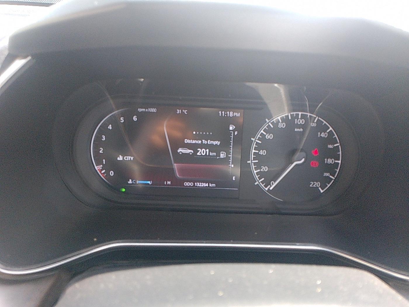 2019 Tata Harrier XZ 2.0L, Diesel, Manual, 1,32,264 km, interior