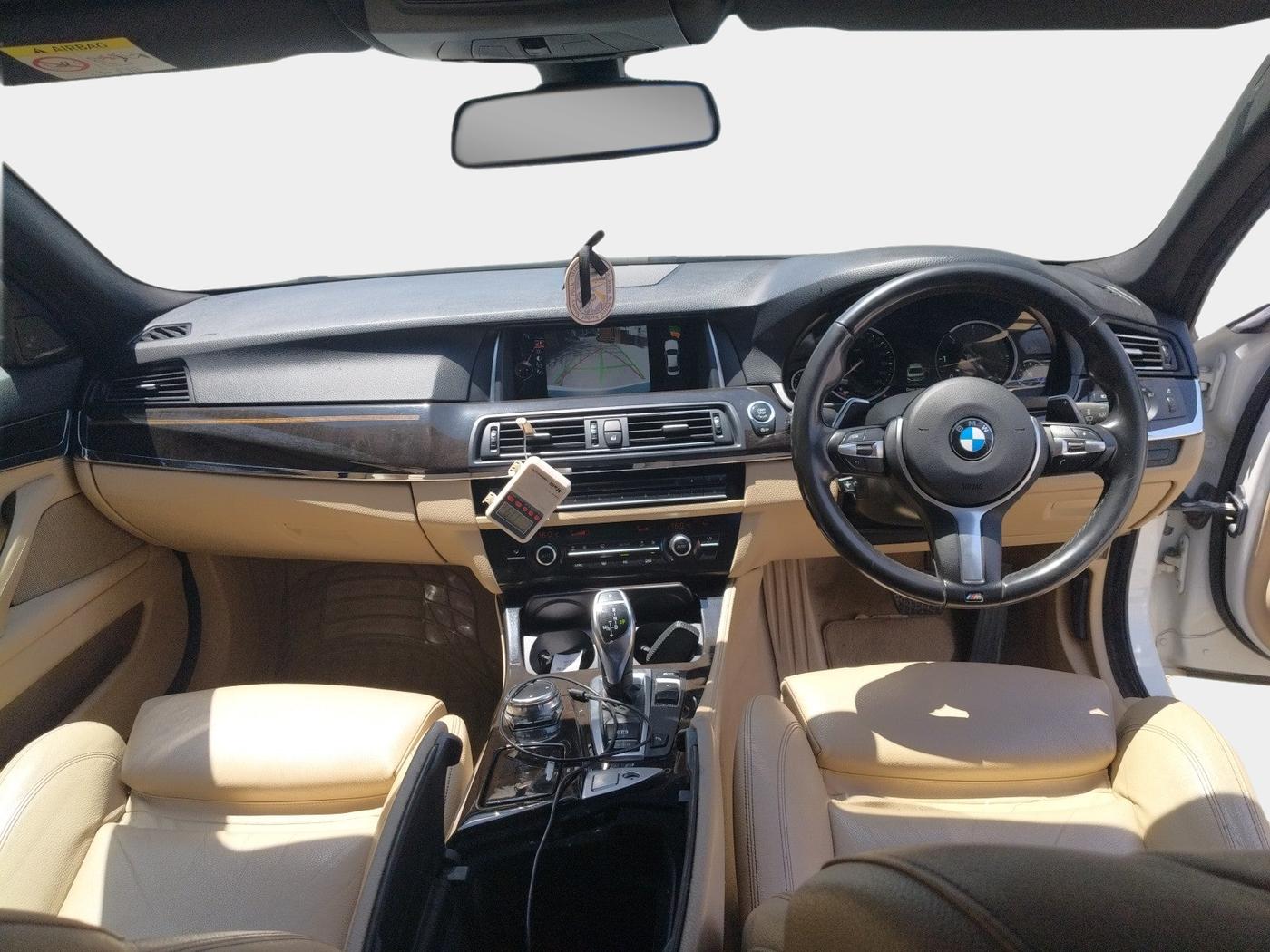 2016 BMW 5 Series 530D M SPORT, Diesel, Automatic, 1,18,000 km, interior
