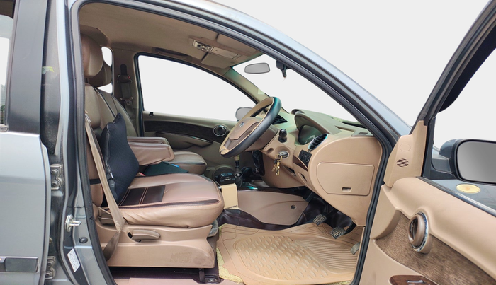 2014 Mahindra Xylo H8 ABS BS IV, Diesel, Manual, 85,174 km, interior