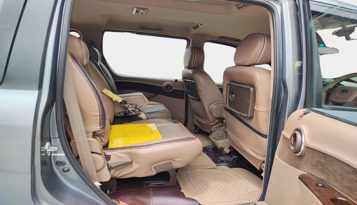 2014 Mahindra Xylo H8 ABS BS IV, Diesel, Manual, 85,174 km, interior