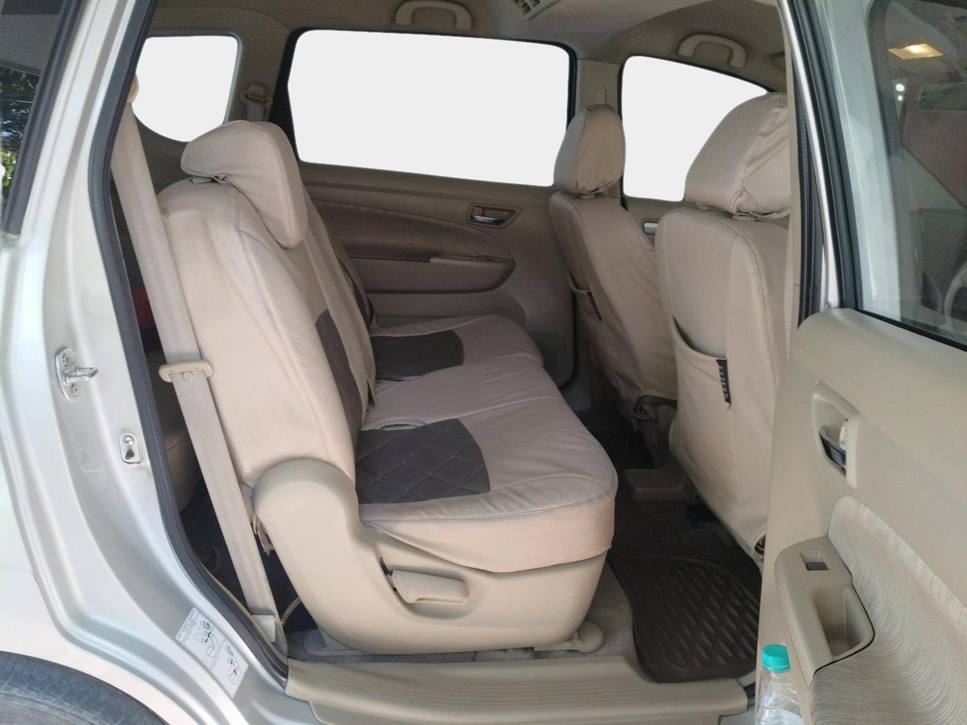 2012 Maruti Ertiga VDI, Diesel, Manual, 97,501 km, interior