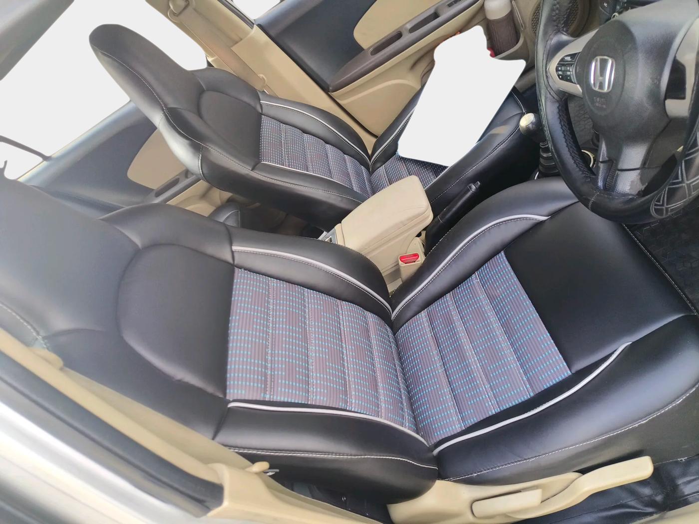 2013 Honda Amaze 1.5L I-DTEC VX, Diesel, Manual, 90,450 km, interior