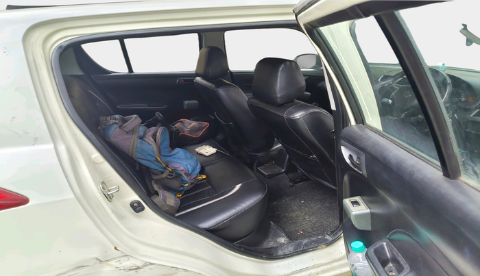 2014 Maruti Swift LXI, Petrol, Manual, 1,28,539 km, interior