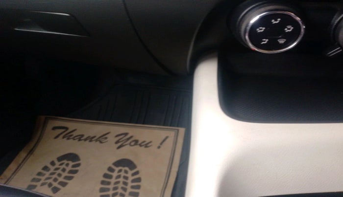 2023 Nissan MAGNITE XE, Petrol, Manual, 65,535 km, interior