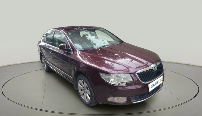 2013 Skoda Superb ELEGANCE 2.0 TDI CR AT, Diesel, Automatic, 92,000 km, exterior