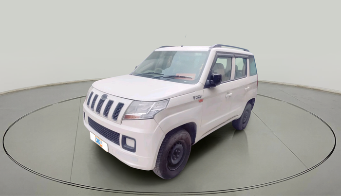 2018 Mahindra TUV300 T6 PLUS, Diesel, Manual, 1,22,447 km, exterior