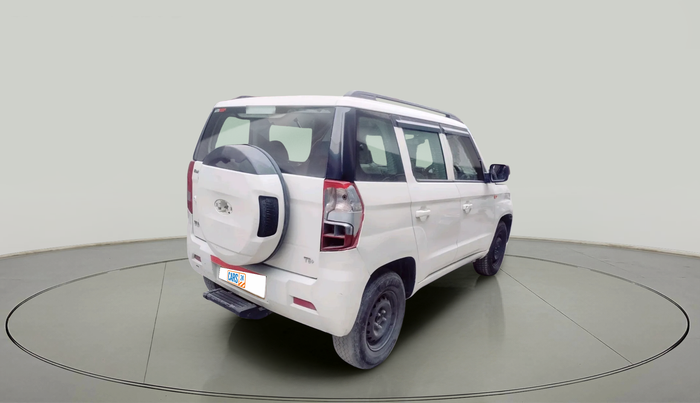 2018 Mahindra TUV300 T6 PLUS, Diesel, Manual, 1,22,447 km, exterior