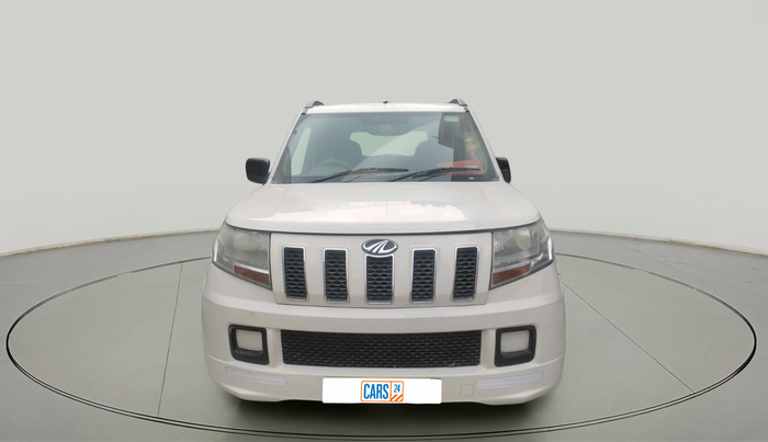 2018 Mahindra TUV300 T6 PLUS, Diesel, Manual, 1,22,447 km, exterior