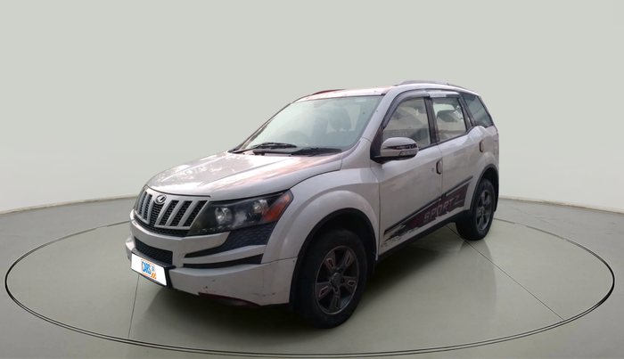 2014 Mahindra XUV500 W8, Diesel, Manual, 61,240 km, exterior