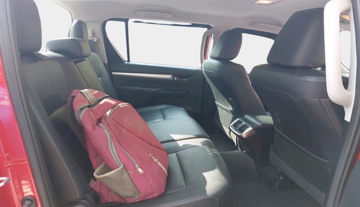 2023 Toyota HILUX HIGH 4X4 AT, Diesel, Automatic, 12,472 km, interior