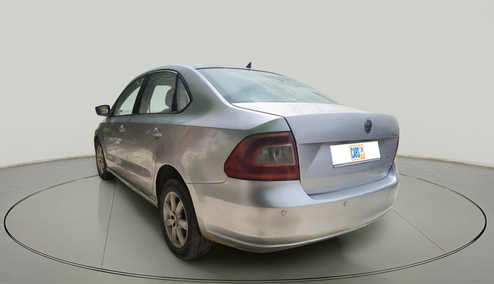 2014 Skoda Rapid 1.5 TDI CR AMBITION PLUS, Diesel, Manual, 1,09,572 km, exterior