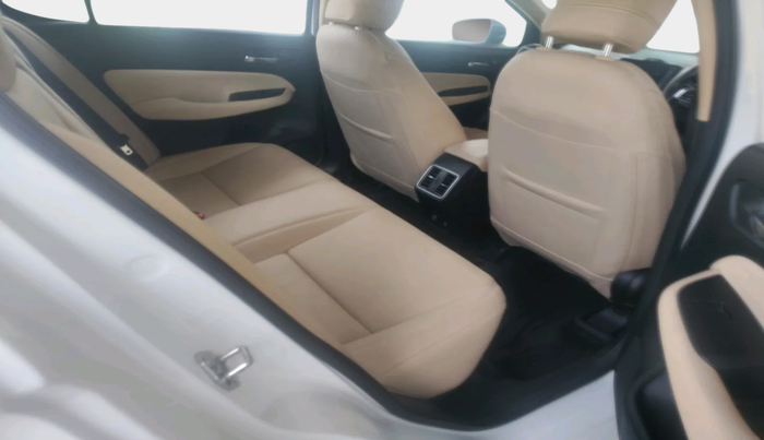 2023 Honda City 1.5L I-VTEC VX CVT, Petrol, Automatic, 16,818 km, interior