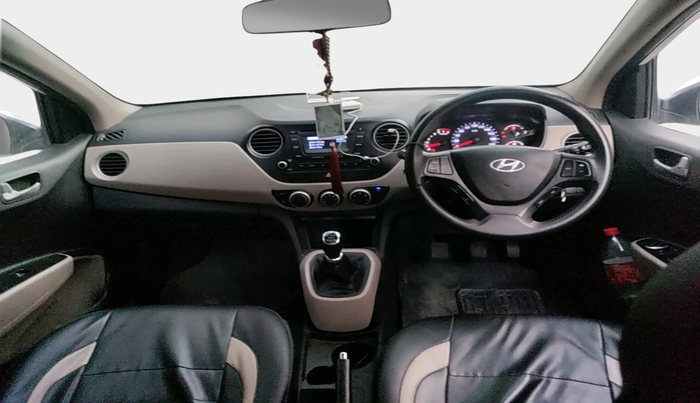 2015 Hyundai Xcent S 1.2, Petrol, Manual, 68,731 km, interior