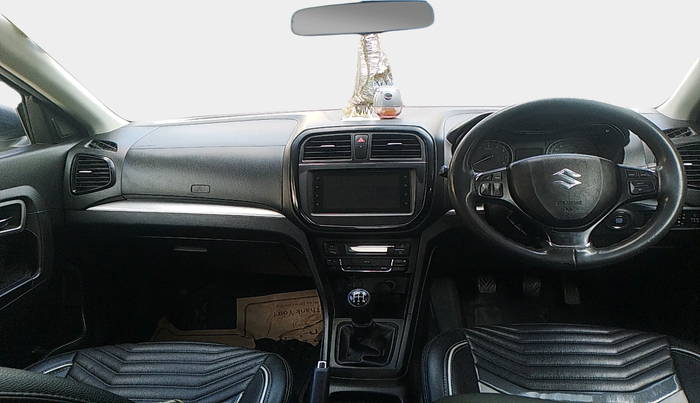 2021 Maruti Vitara Brezza ZXI, Petrol, Manual, 37,567 km, interior