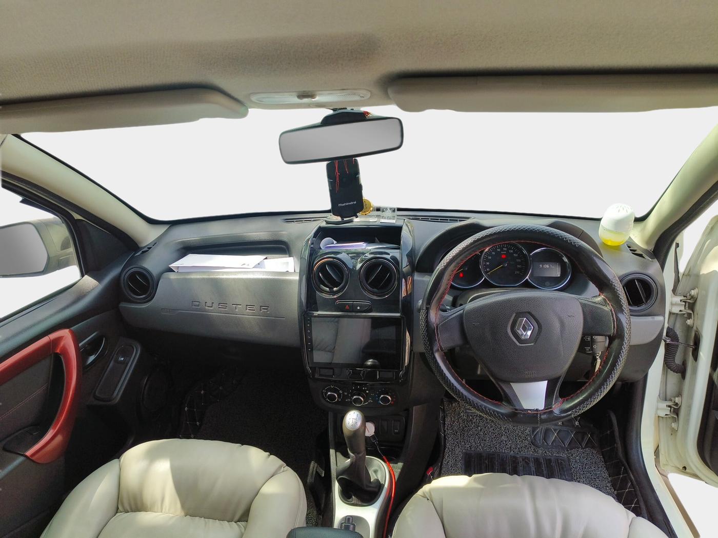 2018 Renault Duster 85 PS RXS MT DIESEL, Diesel, Manual, 91,070 km, interior