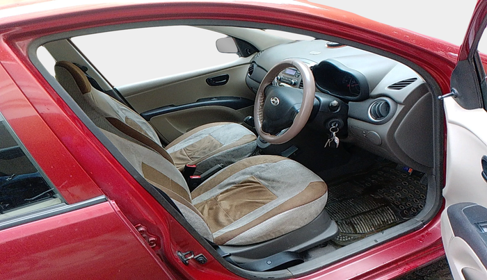 2013 Hyundai i10 ERA 1.1, Petrol, Manual, 52,265 km, interior