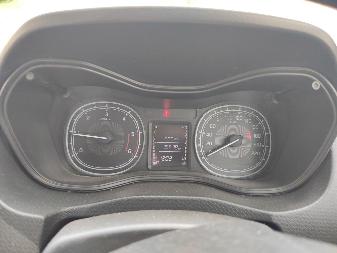 2016 Maruti Vitara Brezza VDI, Diesel, Manual, 76,578 km, interior