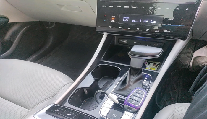 2023 Hyundai Tucson SIGNATURE 2.0 4WD AT DIESEL, Diesel, Automatic, 20,555 km, interior