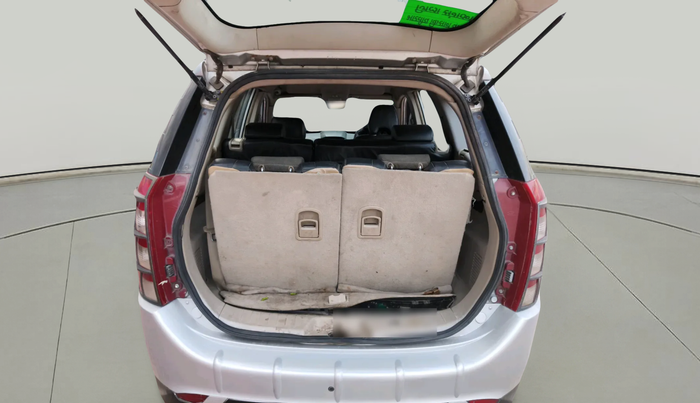 2016 Mahindra XUV500 W4, Diesel, Manual, 87,114 km, exterior