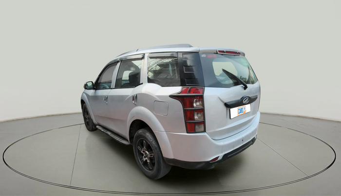 2016 Mahindra XUV500 W4, Diesel, Manual, 87,114 km, exterior