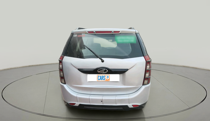 2016 Mahindra XUV500 W4, Diesel, Manual, 87,114 km, exterior