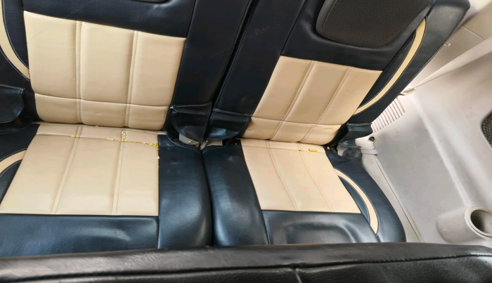 2016 Mahindra XUV500 W4, Diesel, Manual, 87,114 km, interior