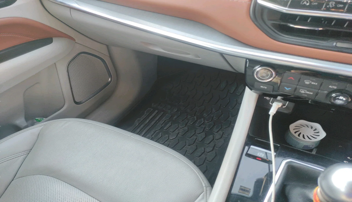 2021 Jeep Compass LIMITED (O) 2.0 DIESEL, Diesel, Manual, 86,124 km, interior