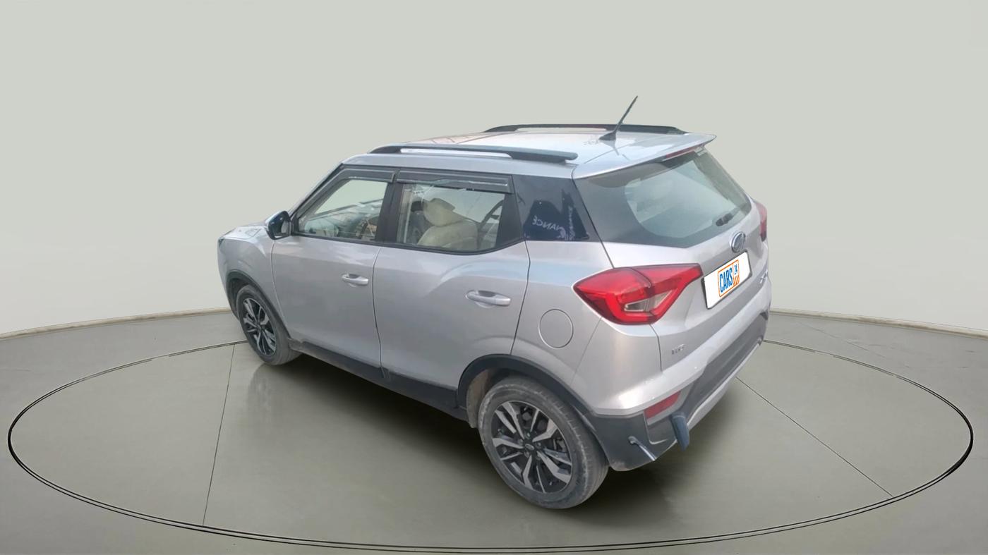2022 Mahindra XUV300 W8 (O) 1.5 DIESEL, Diesel, Manual, 95,000 km, exterior