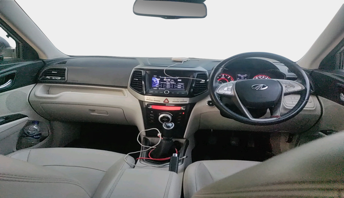 2022 Mahindra XUV300 W8 (O) 1.5 DIESEL, Diesel, Manual, 94,478 km, interior