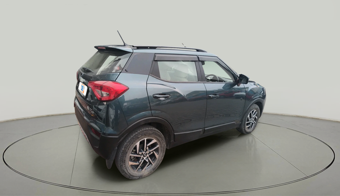 2023 Mahindra XUV300 W8 (O) 1.2 PETROL, Petrol, Manual, 11,283 km, exterior