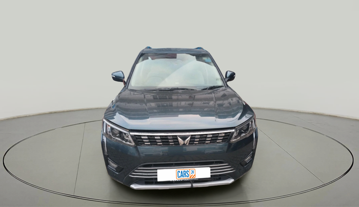 2023 Mahindra XUV300 W8 (O) 1.2 PETROL, Petrol, Manual, 11,283 km, exterior