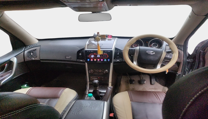 2013 Mahindra XUV500 W8, Diesel, Manual, 96,813 km, interior