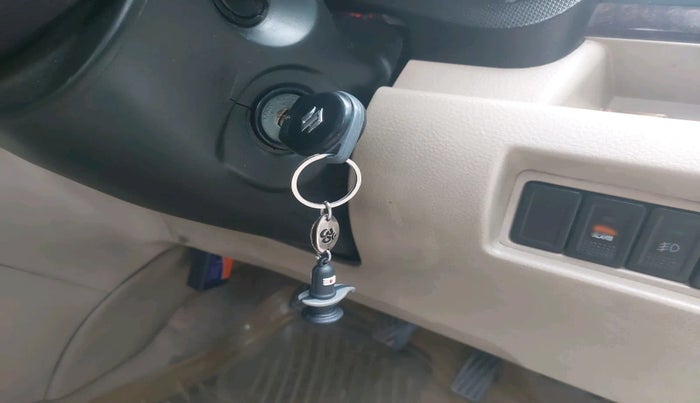 2014 Maruti Swift Dzire VDI, Diesel, Manual, 1,23,247 km, interior