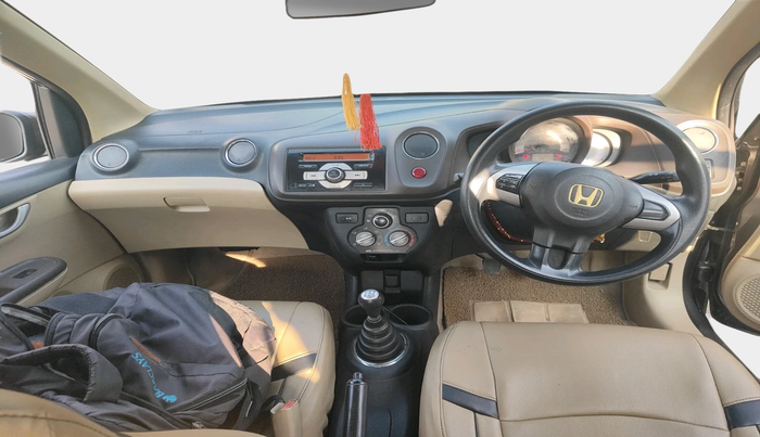 2013 Honda Brio V MT, Petrol, Manual, 74,133 km, interior