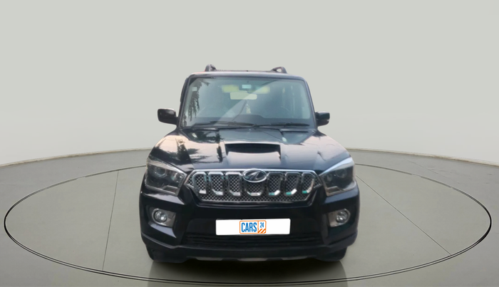 2018 Mahindra Scorpio S7, Diesel, Manual, 79,836 km, exterior