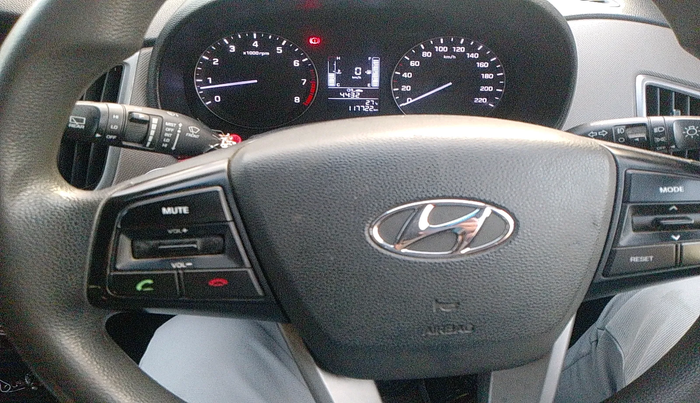 2015 Hyundai Creta SX PLUS 1.6 PETROL, Petrol, Manual, 1,17,722 km, interior