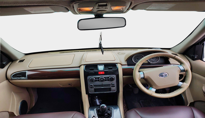 2013 Tata Safari Storme 2.2 VX 4X2, Diesel, Manual, 1,30,143 km, interior