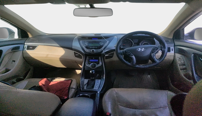 2013 Hyundai New Elantra 1.6 SX AT DIESEL, Diesel, Automatic, 1,08,066 km, interior