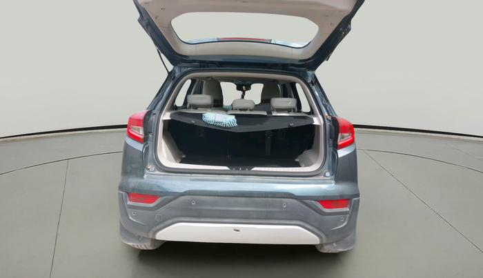 2021 Mahindra XUV300 W8 (O) 1.2 PETROL, Petrol, Manual, 44,081 km, exterior