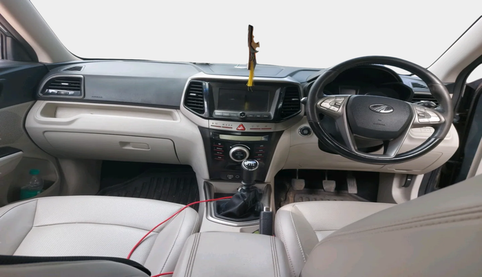 2021 Mahindra XUV300 W8 (O) 1.2 PETROL, Petrol, Manual, 44,081 km, interior