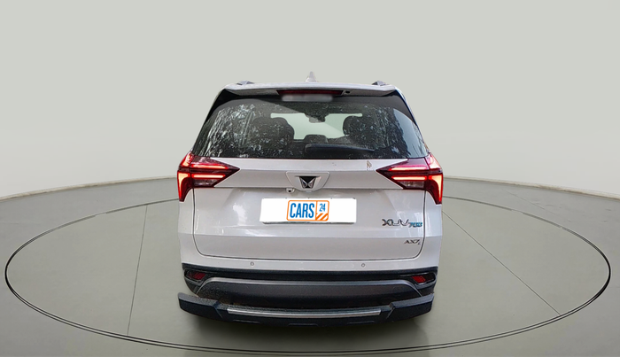 2022 Mahindra XUV700 AX 7 LUXURY D AT 7 STR, Diesel, Automatic, 61,284 km, exterior