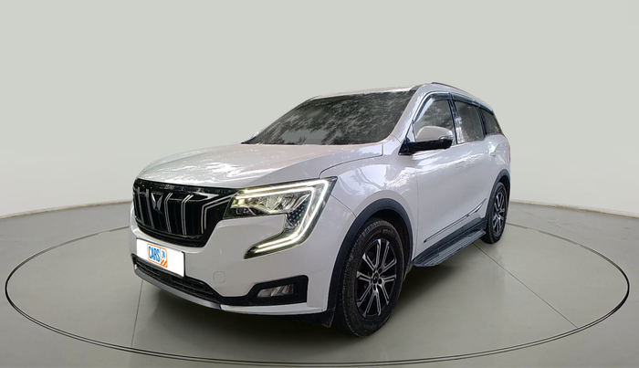 2022 Mahindra XUV700 AX 7 LUXURY D AT 7 STR, Diesel, Automatic, 61,284 km, exterior