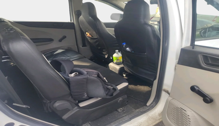 2022 Renault TRIBER RXE MT, Petrol, Manual, 65,295 km, interior