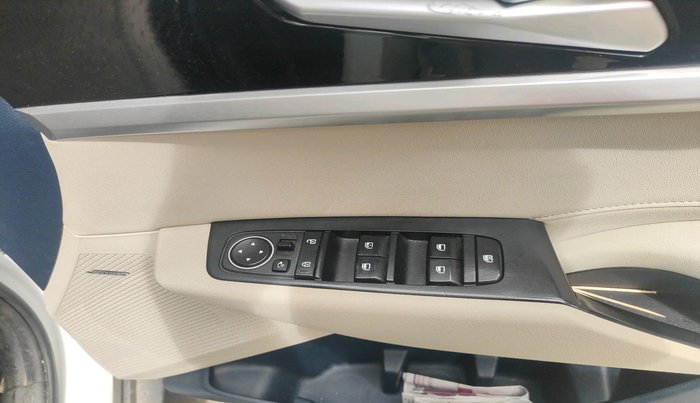 2022 KIA CARENS LUXURY PLUS 1.5 DIESEL 7 STR, Diesel, Manual, 85,680 km, interior
