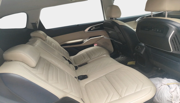 2022 KIA CARENS LUXURY PLUS 1.5 DIESEL 7 STR, Diesel, Manual, 85,680 km, interior