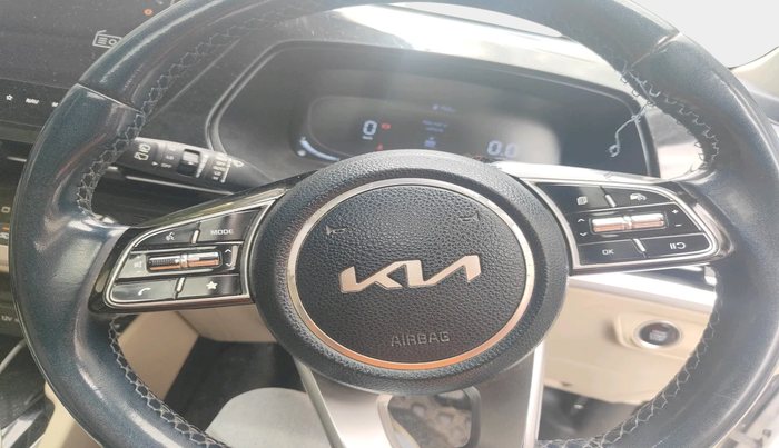 2022 KIA CARENS LUXURY PLUS 1.5 DIESEL 7 STR, Diesel, Manual, 85,680 km, interior