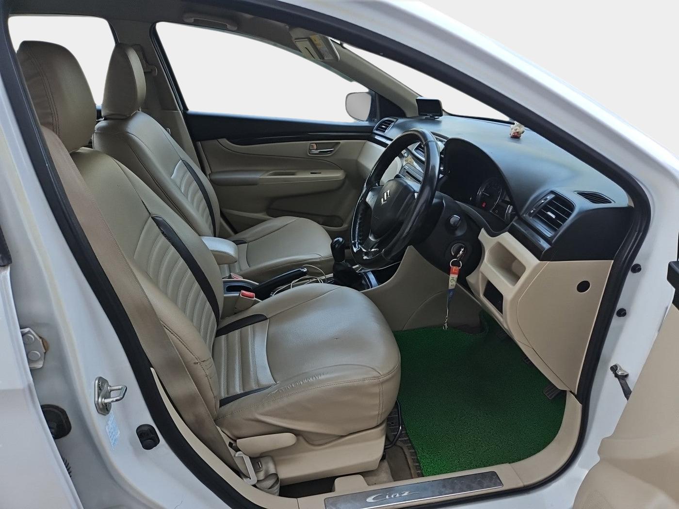 2017 Maruti Ciaz SIGMA 1.4 MT PETROL, Petrol, Manual, 8,89,560 km, interior