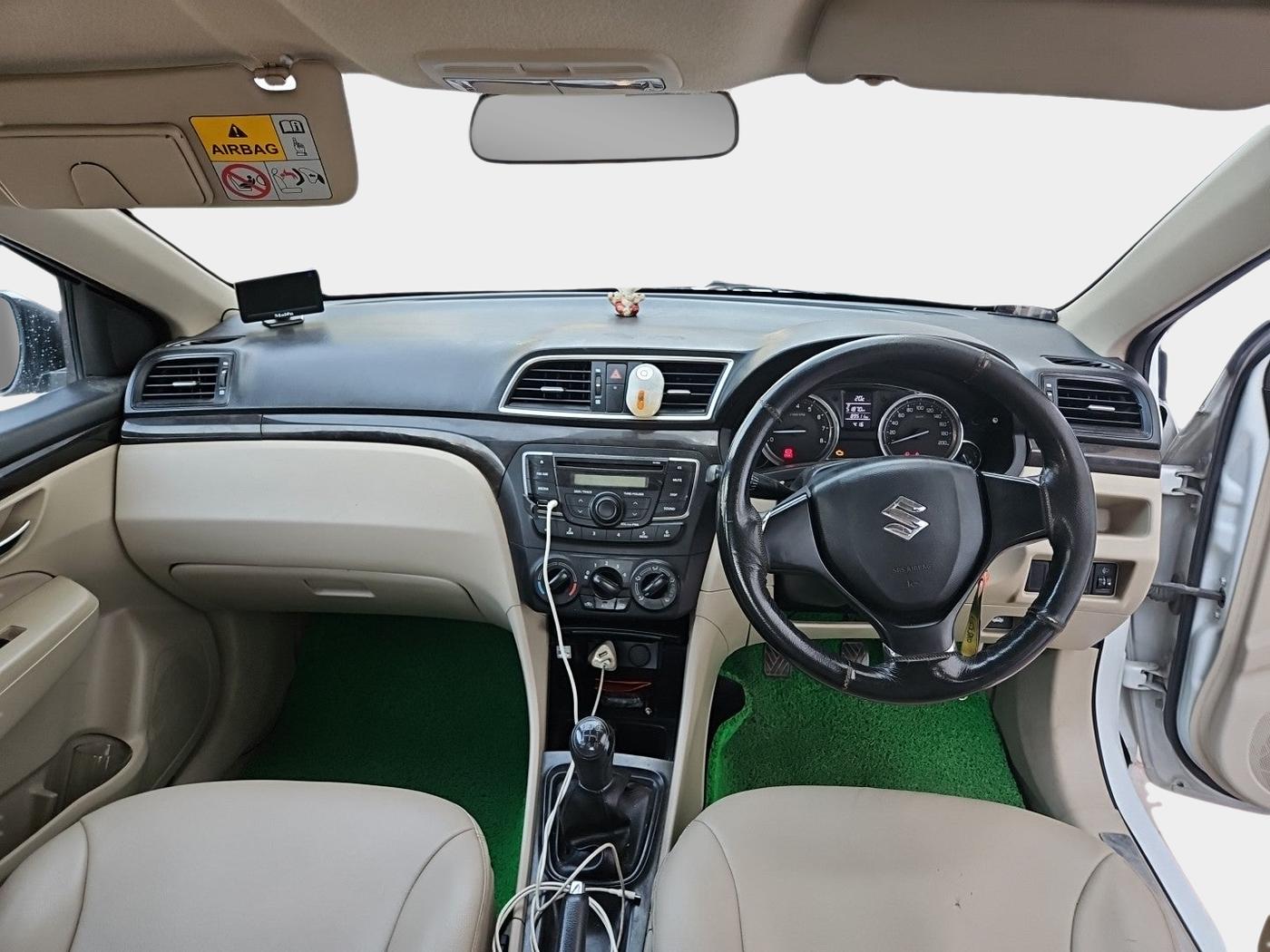 2017 Maruti Ciaz SIGMA 1.4 MT PETROL, Petrol, Manual, 8,89,560 km, interior